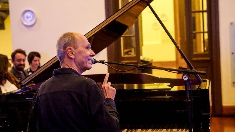  NOITE DE ABERTURA -  Aula-Show PRIMAVERA com José Miguel Wisnik e convidadas