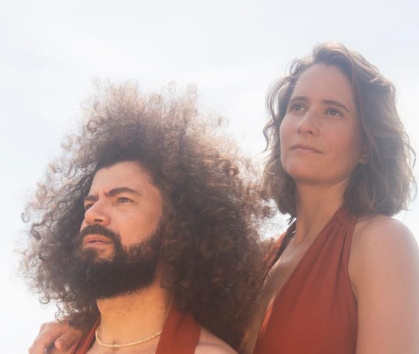 MILAGRES -BRENO RUIZ E ALICE PASSOS - Piano e voz